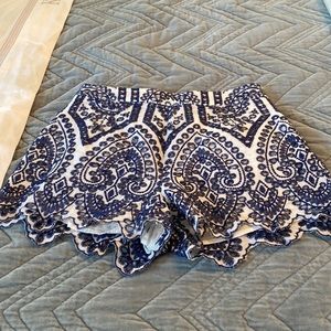 Women’s Eyelet shorts